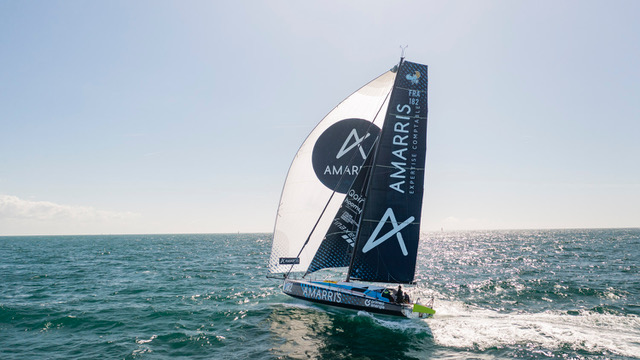 VICTOIRE sur la mythique Transat Québec Saint-Malo d’Amarris skippé par Achille NEBOUT